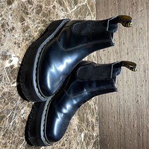 Doc Martens pull on.